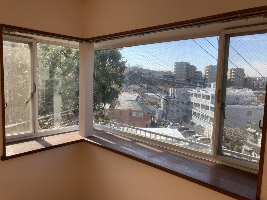 2面採光の出窓になります！