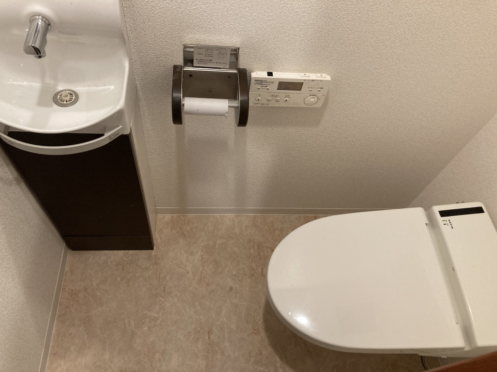 手洗い付トイレ内部です！