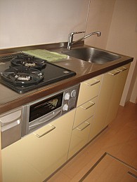 2口ガスキッチン(グリル付き）です！