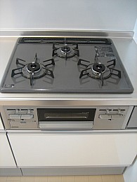 3口ガスコンロ(グリル付）！