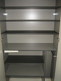 下足入内部です！