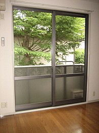 明るい室内です！
