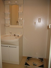 室内洗濯機置場です！