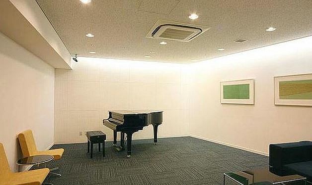 コンシェリア西新宿タワーズウエストの楽器演奏室