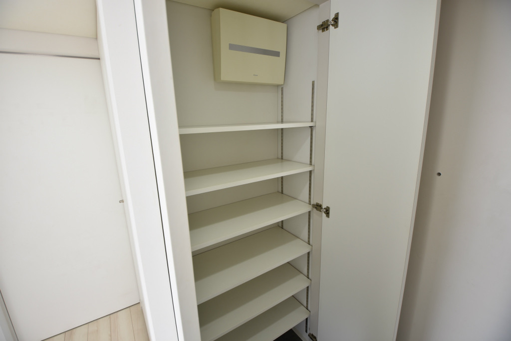 シューズボックス