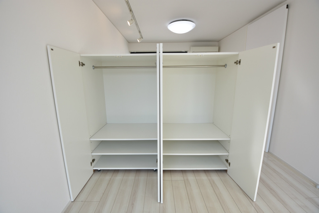 可動式クローゼット