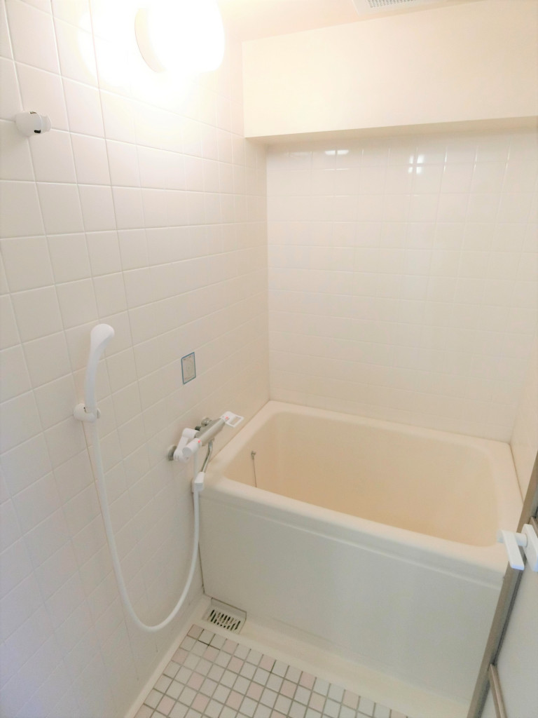 バス・トイレ別の物件です