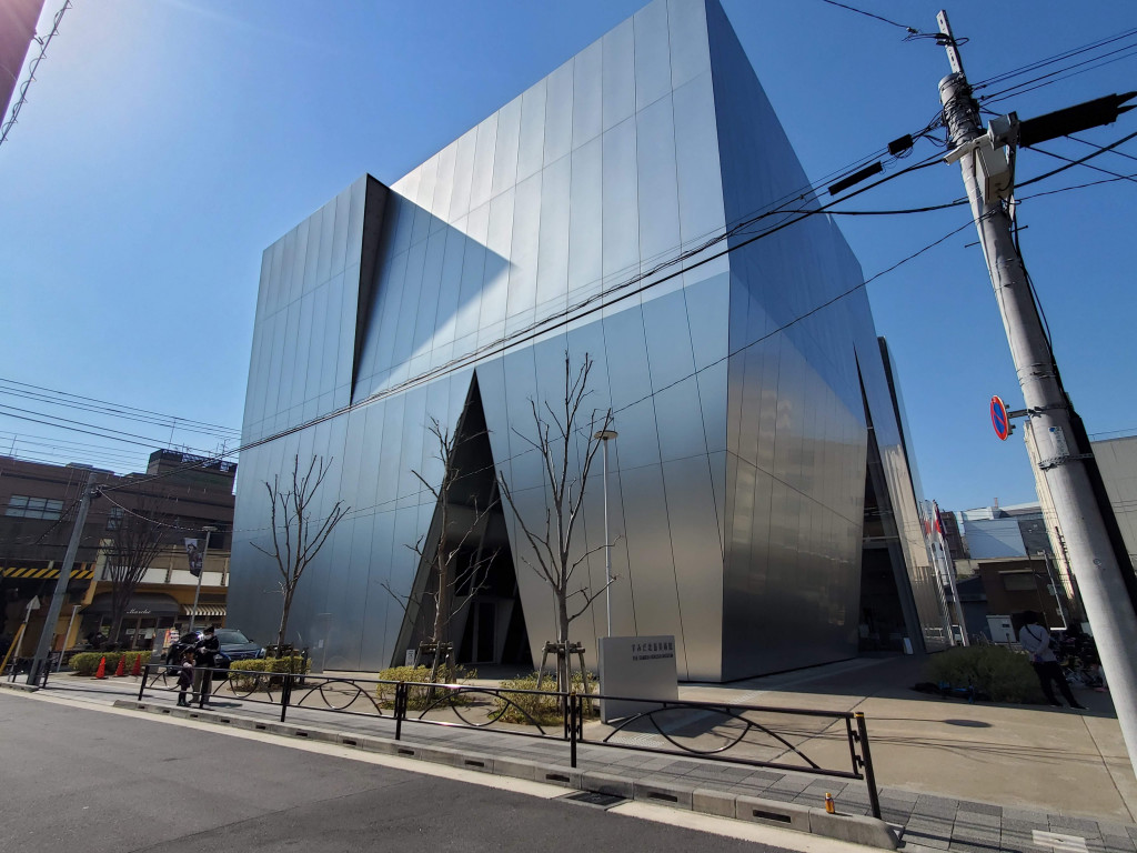 北斎美術館まで徒歩2分