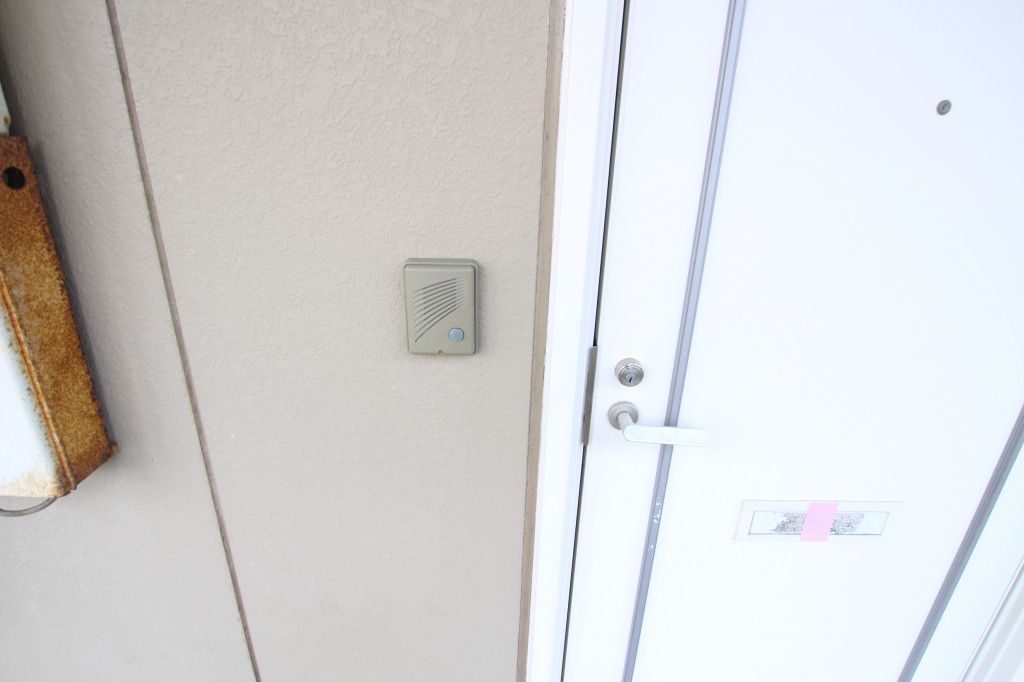 インターフォン