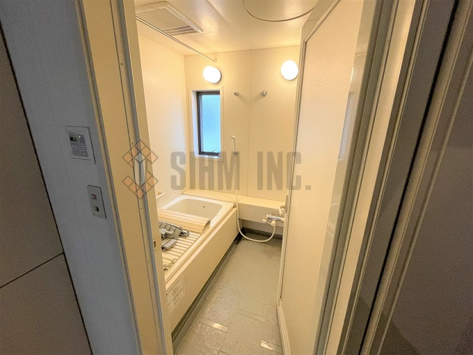 ２階バスルーム