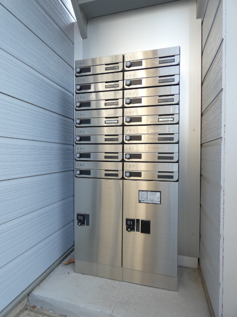 宅配ボックス