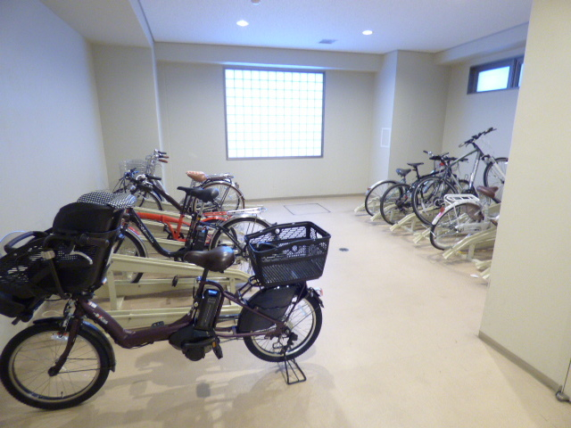 屋内駐輪場