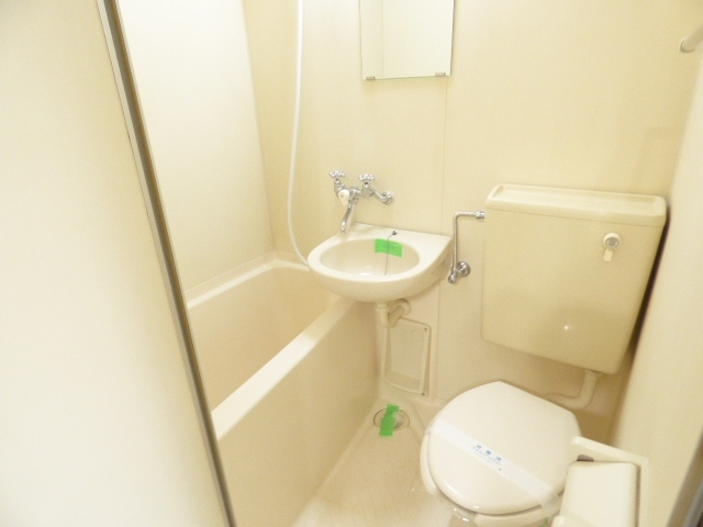 掃除のしやすいユニットバス