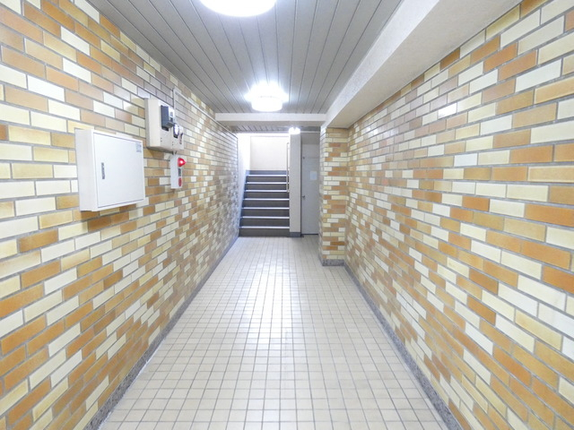 エントランスホール