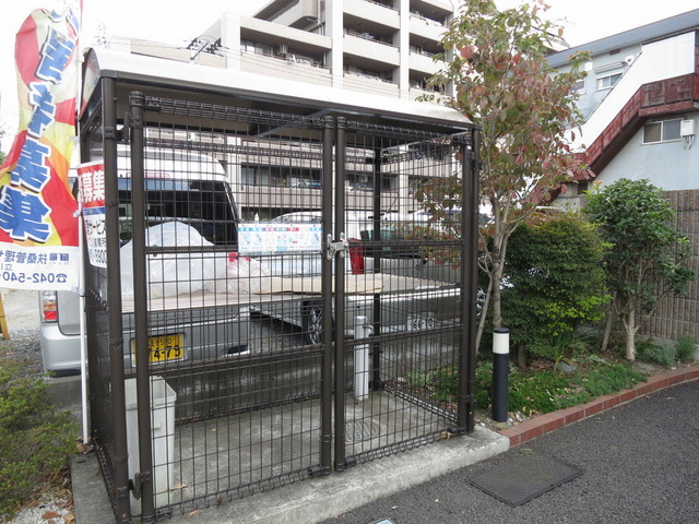 ゴミ置き場