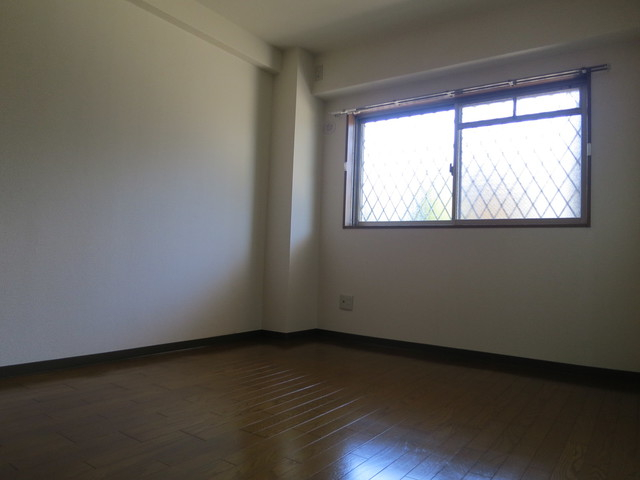 廊下側洋室！※同タイプの室内写真