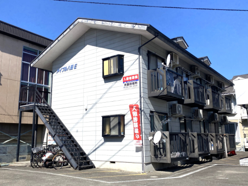 朝日の入る東向きのアパート