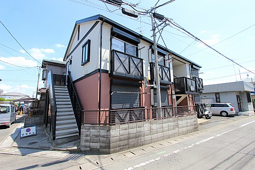 外壁塗装済みの綺麗なアパート