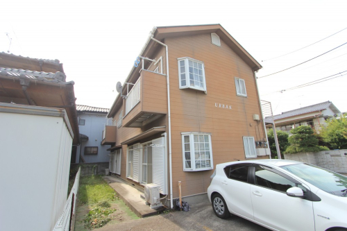 ★駐車場１台付無料★