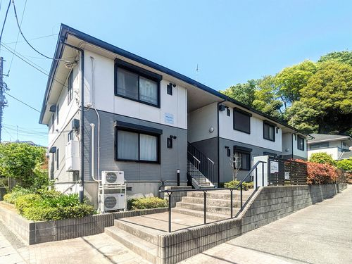 安心と実績の積水ハウス施工です。駅からの距離はございますが、閑静な住環境でのびのび子育てしませんか？