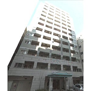 カスタリア新宿御苑の外観