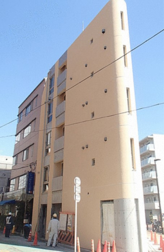 NOZY新宿の外観