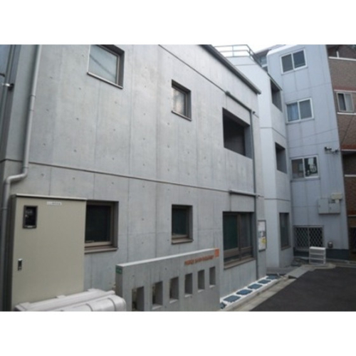 メイプル新中野の外観